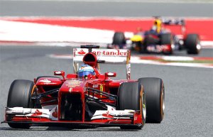 Fernando Alonso on his way to victory in Spain