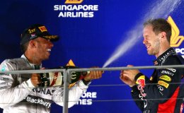 Quicksilver Hamilton shines in Singapore